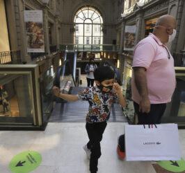 EN ENERO SUBIERON VENTAS EN SUPERMERCADOS Y AUTOSERVICIOS: EN SHOPPINGS NO SE RECUPERAN