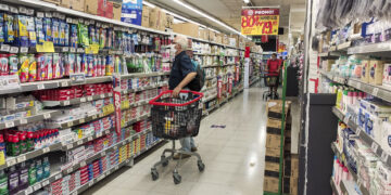 EL GOBIERNO DEFINIÓ CUÁLES SON LOS SECTORES DEL COMERCIO E INDUSTRIA QUE DEBERÁN INFORMAR PRECIOS Y STOCK