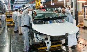 PESE A LA CRISIS Y LA PANDEMIA, TERMINALES LOCALES PROYECTAN UNA PRODUCCIÓN DE 450 MIL AUTOS PARA ESTE AÑO