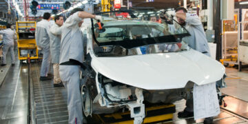 LA INDUSTRIA AUTOMOTRIZ CRECE A UN 30% INTERANUAL, SEGÚN ADEFA