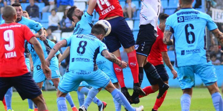 SIGUEN LOS CASOS EN INDEPENDIENTE: ARREGUI, POSITIVO EN CORONAVIRUS