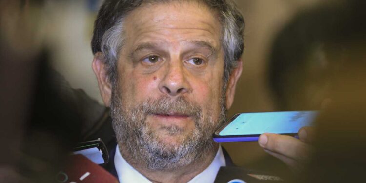 RUBINSTEIN: «VOLVER A LA FASE 3 SERÁ BRUTAL»