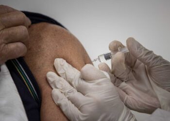 PREPAGAS Y OBRAS SOCIALES RECLAMAN «MEDIDAS DRÁSTICAS» Y ADVIERTEN: «EL SISTEMA DE SALUD TIENE UN LÍMITE»