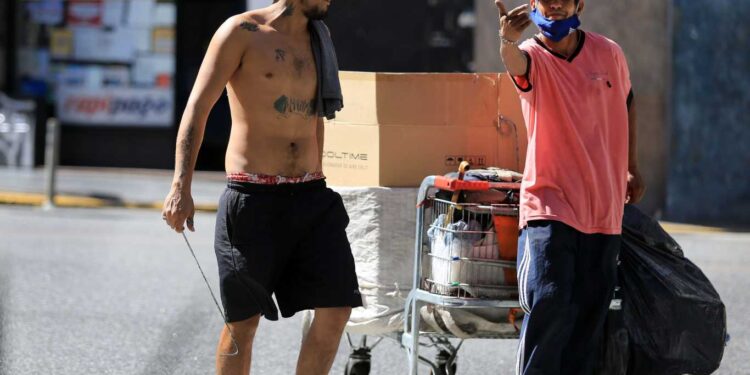 «EL NÚMERO DE POBRES ES UN DESASTRE, UNA CACHETADA»