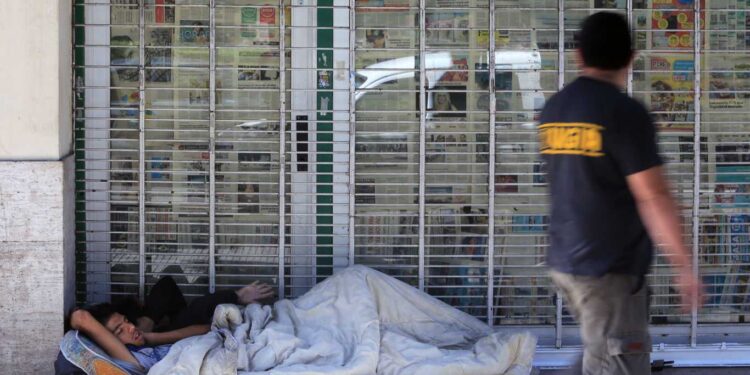 EL GOBIERNO APOYÓ UN PROYECTO PARA ABORDAR PROBLEMÁTICA DE FAMILIAS EN SITUACIÓN DE CALLE