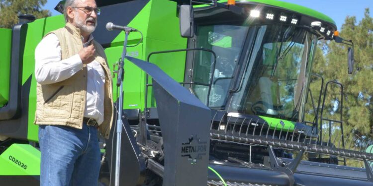 PARA EL GOBIERNO, LA INDUSTRIA DE LA MAQUINARIA AGRÍCOLA VIVE UN «BOOM» DE VENTAS