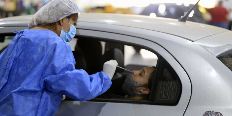 BELOCOPITT: «A ESTE RITMO, EN CUATRO O CINCO DÍAS EL SISTEMA DE SALUD DEJA DE AGUANTAR»