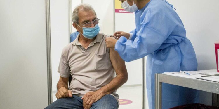 LAS PERSONAS VACUNADAS PODRÁN SER CONVOCADAS PARA TRABAJO PRESENCIAL PARA «RECUPERAR LA CAPACIDAD» PRODUCTIVA