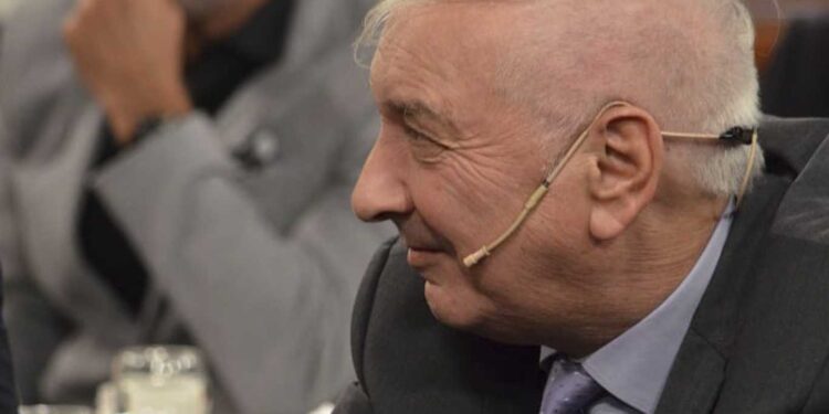 MURIÓ A LOS 73 AÑOS EL PERIODISTA MAURO VIALE, POR CORONAVIRUS