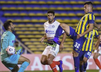 EN ROSARIO, NEWELL´S QUIERE SU PRIMER TRIUNFO EN LA COPA SUDAMERICANA ANTE EL LÍDER LIBERTAD