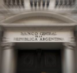 EL BCRA SUSPENDIÓ A VICENTIN PARA OPERAR EN EL MERCADO DE CAMBIOS Y HACER PAGOS AL EXTERIOR