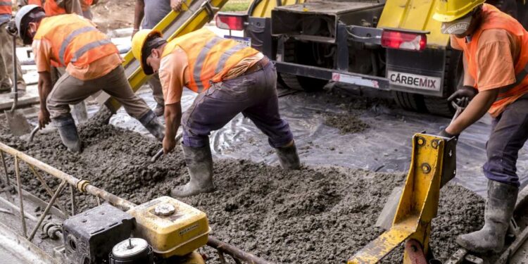LOS DESPACHOS DE CEMENTO AUMENTARON EN ABRIL 134,6% EN COMPARACIÓN CON EL PEOR MES DE LA PANDEMIA