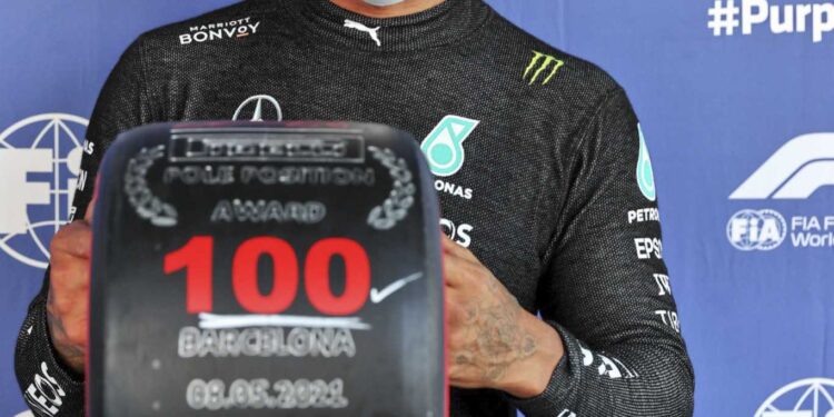 HAMILTON LOGRÓ SU POLE NÚMERO 100 EN LA FÓRMULA 1, POR APENAS 36 MILÉSIMAS EN ESPAÑA