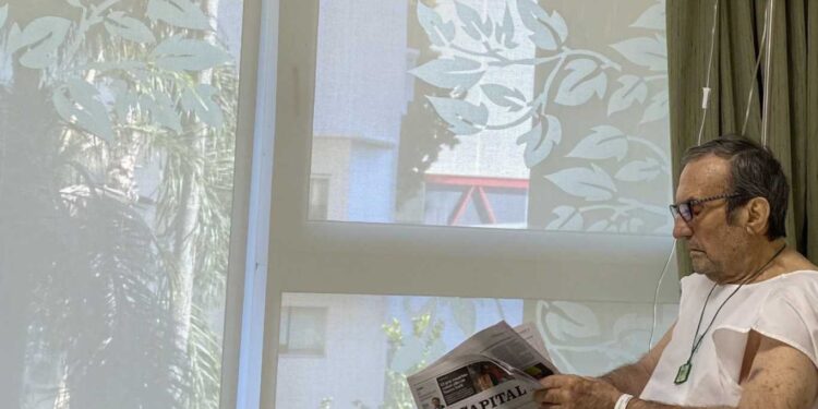 ESCÁNDALO ENTRE LAS HIJAS DE REUTEMANN Y SU PAREJA POR NO DARLE «NOTICIAS» DE SU PADRE