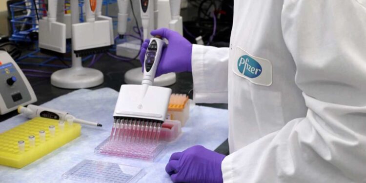 ESTADOS UNIDOS DONARÁ 500 MILLONES DE VACUNAS; ARGENTINA NO ENTRÓ EN LISTA DE PAÍSES QUE LAS RECIBIRÁN