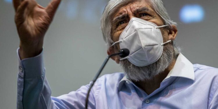 EL GOBIERNO OTORGÓ $2.364 MILLONES A OBRAS SOCIALES PARA CANCELAR PAGOS A PROVEEDORES