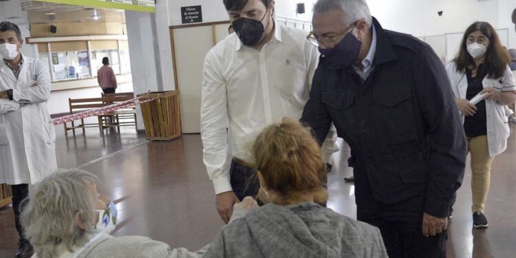 TIGRE SUPERÓ LAS 14.200 APLICACIONES CONTRA EL CORONAVIRUS EN LA DOBLE JORNADA DE VACUNACIÓN ESPECIAL