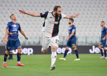 GONZALO HIGUAÍN ELOGIÓ A JULIÁN ÁLVAREZ Y ASEGURÓ QUE ES SU «DEBILIDAD»