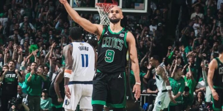 Finales de la NBA: Boston le volvió a ganar a Dallas y se puso 2-0