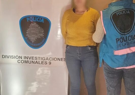 Detienen a una Viuda Negra acusada de drogar y robarle a su víctima de 60 años