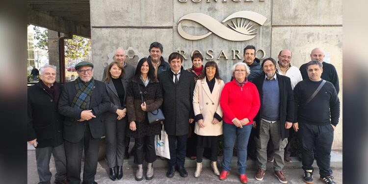 El presidente del CONICET recorrió el Centro Científico Tecnológico Rosario y un instituto que se especializa en Ciencias Agrarias