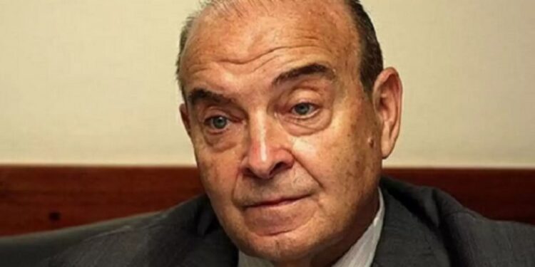 La advertencia de Cavallo sobre el tipo de cambio: por qué puede ser «insostenible»