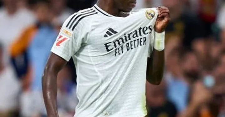 El ex presidente de Valencia apunta contra Vinicius Jr: «Es una mierda como persona»