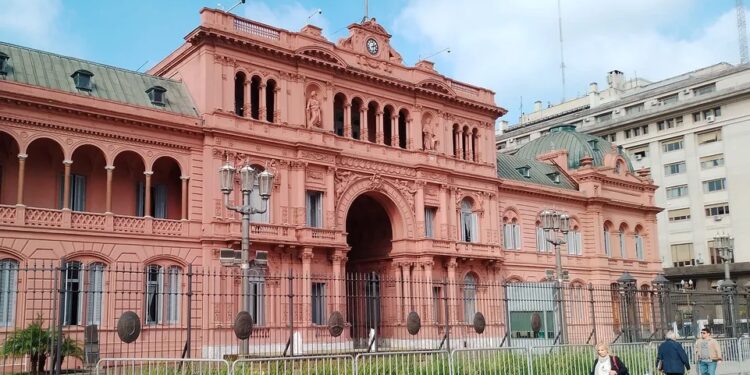 OFICIAL: prohíben expresamente el ingreso a cargos públicos por “vínculo familiar”