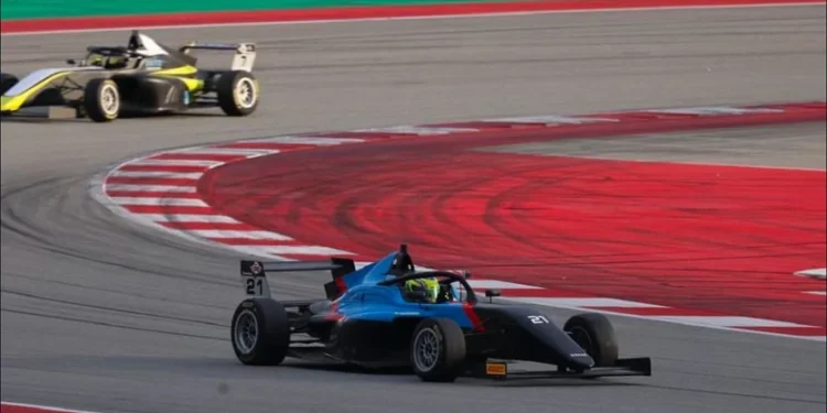 ¿El nuevo Franco Colapinto? Teo Schropp, la promesa argentina de 15 años que disputará la Fórmula 4 de Italia