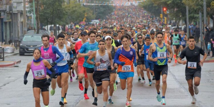 MILES DE ATLETAS SE SUMARON A LA GRAN FIESTA DEL DEPORTE DE BERAZATEGUI
