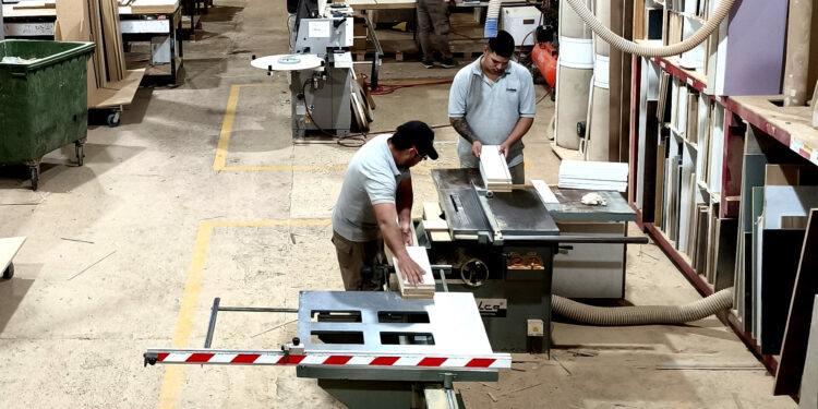 Aplicaciones digitales bajo la metodología Kaizen impulsan una transformación tecnológica en la fabricación de muebles