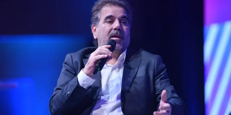 El PRO formalizó la decisión de integrar un frente con LLA para las elecciones bonaerenses de septiembre