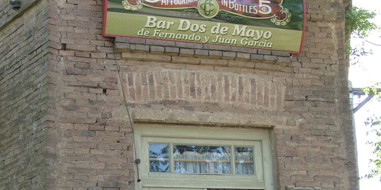 ENTRE LO INVISIBLE Y LO ETERNO, PULPERÍAS BONAERENSES