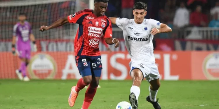 Independiente Medellín superó la serie ante Liverpool de Uruguay y se acerca a los grupos de la Libertadores