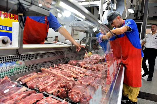 La carne subió 10% en marzo y recarga el IPC, como en febrero