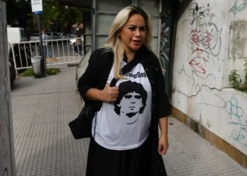 Ojeda, el psicólogo Carlos Díaz y una de las hermanas declararán en el juicio por la muerte de Maradona