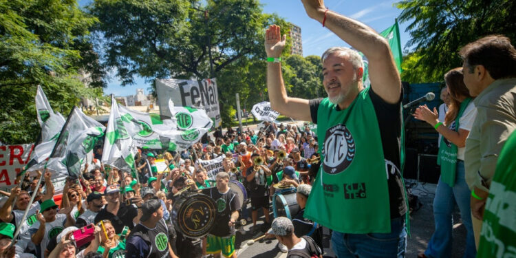 ATE prepara escraches en el Malbrán hoy ante la visita de Adorni: “Están todos sucios y ahora se quieren lavar la cara”