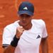 Rafa Jódar ganó con una épica remontada y eliminó a Carreño de Roland Garros