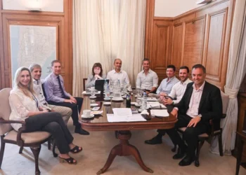Gobierno: se vuelve a reunir la mesa política en medio de los intentos de Milei por equilibrar la interna