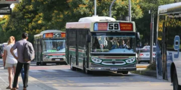 Inflación: cuánto costará viajar en colectivo y subte a partir de este lunes en el AMBA