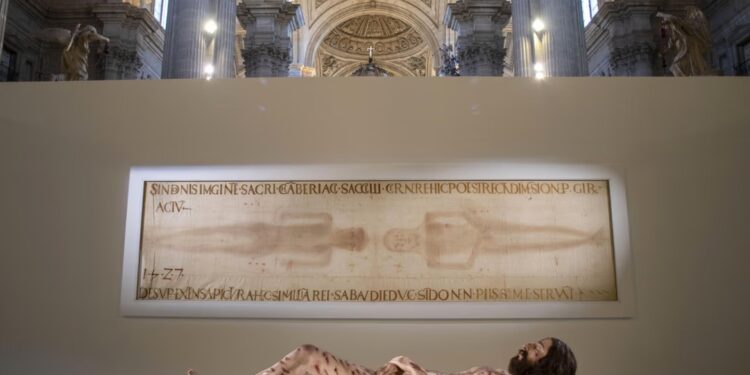 Exhibirán en Miami una impactante figura hiperrealista de Jesús inspirada en el Santo Sudario