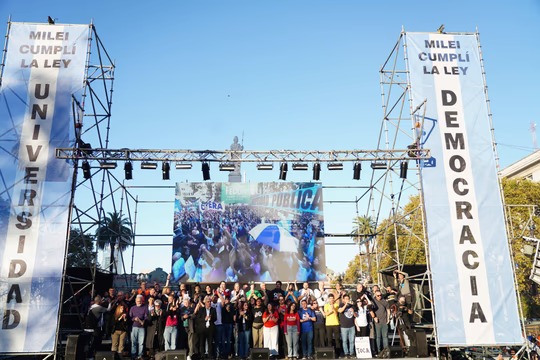 Multitudinaria Marcha Universitaria: pidieron el cumplimiento de la Ley de Financiamiento