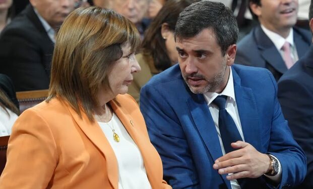 Senado abre el debate de reforma electoral, en medio de tensiones entre oficialistas y dialoguistas