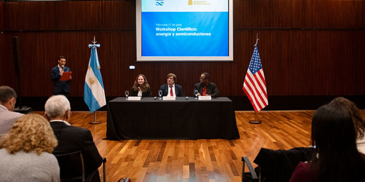 El CONICET y la Universidad de Texas en Dallas definen áreas estratégicas de colaboración científica