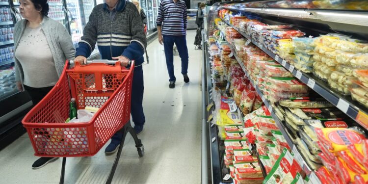 El Gobierno se muestra optimista con la inflación y espera que quiebre el 2% en junio