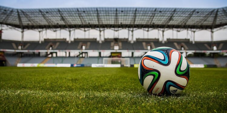 PALPITACIONES, PRESIÓN ALTA Y ANSIEDAD: QUÉ HACER PARA CUIDAR LA SALUD DURANTE UN PARTIDO DEL MUNDIAL