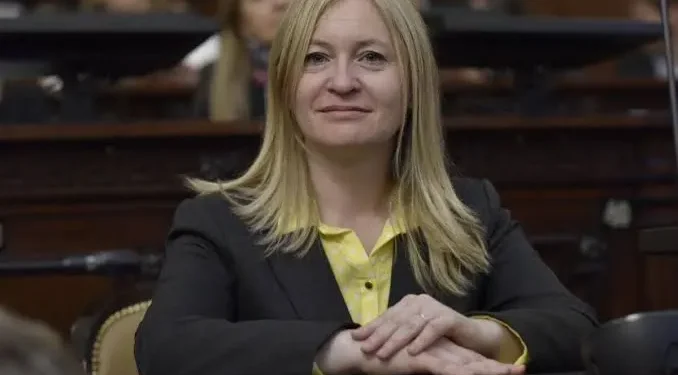 El oficialismo mendocino salvó a la vicegobernadora Casado de ir a juicio político