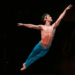 “Me gustaría no perder nunca la capacidad de disfrutar por bailar”: León Galeppi, becado por el Royal Ballet