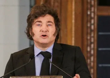 Milei aceptó las renuncias de una fiscal federal y un defensor público