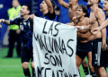 – La Asociación del Fútbol Argentino (AFA) apelará este viernes las sanciones impuestas por la FIFA a Leandro Paredes, Nahuel Molina, Thiago Almada y Roberto Ayala, a raíz de los incidentes ocurridos luego de la final del Mundial 2026 frente a España.